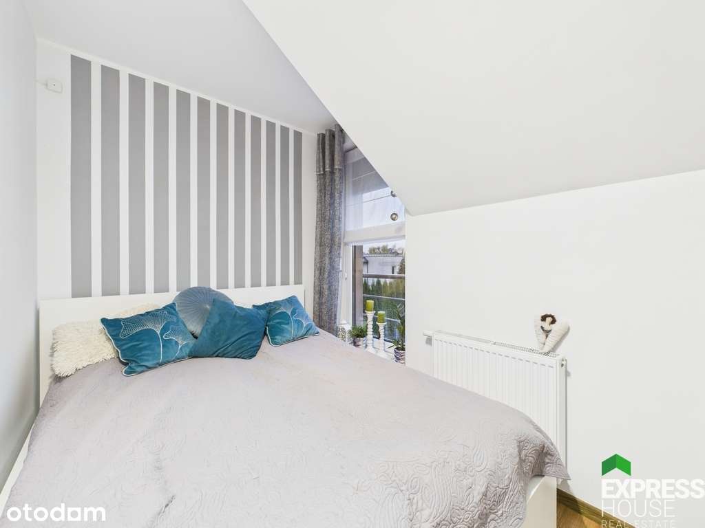 Bliźniak z garażem, 3 poziomy, bardzo zadbany-5