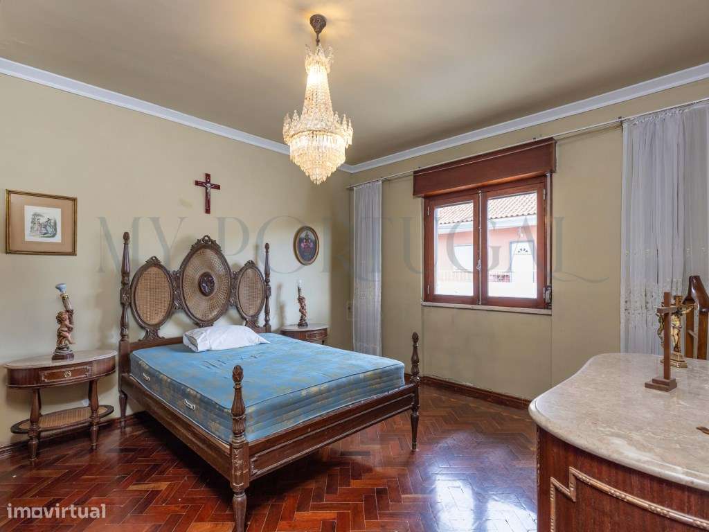 Moradia Independente com Potencial Ilimitado em Casal de Cambra - Grande imagem: 5/34