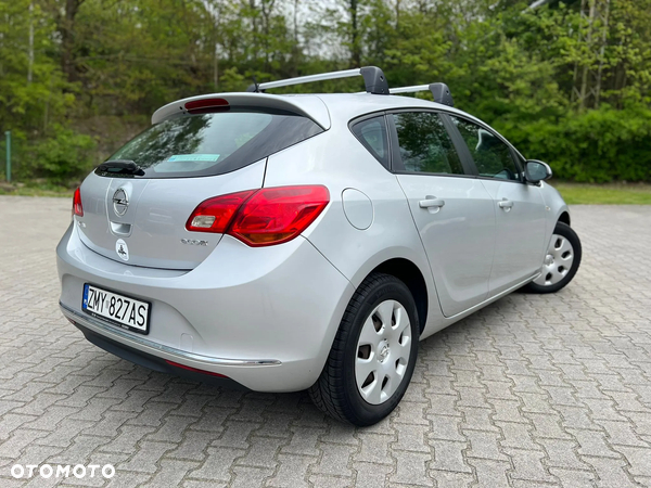 Opel Astra IV 1.4 T Enjoy - 4