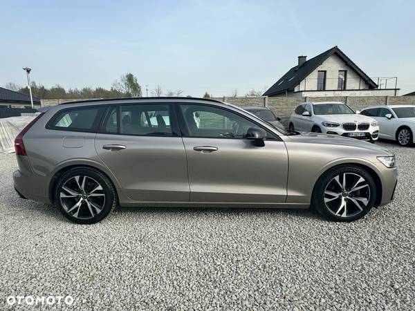 Volvo V60 D3 Geartronic R-Design - 19