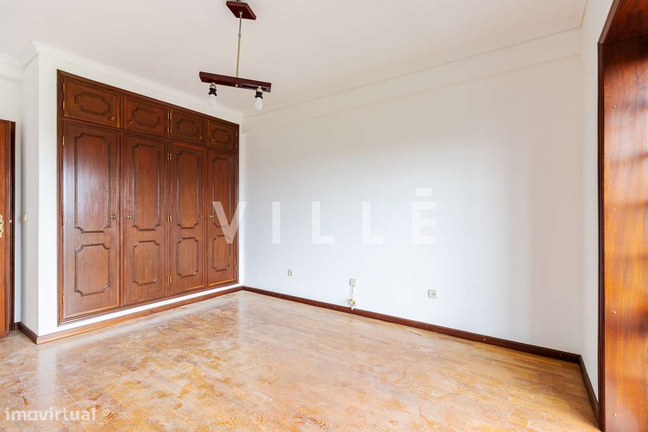 Apartamento T3 com garagem fechada em Ílhavo-32