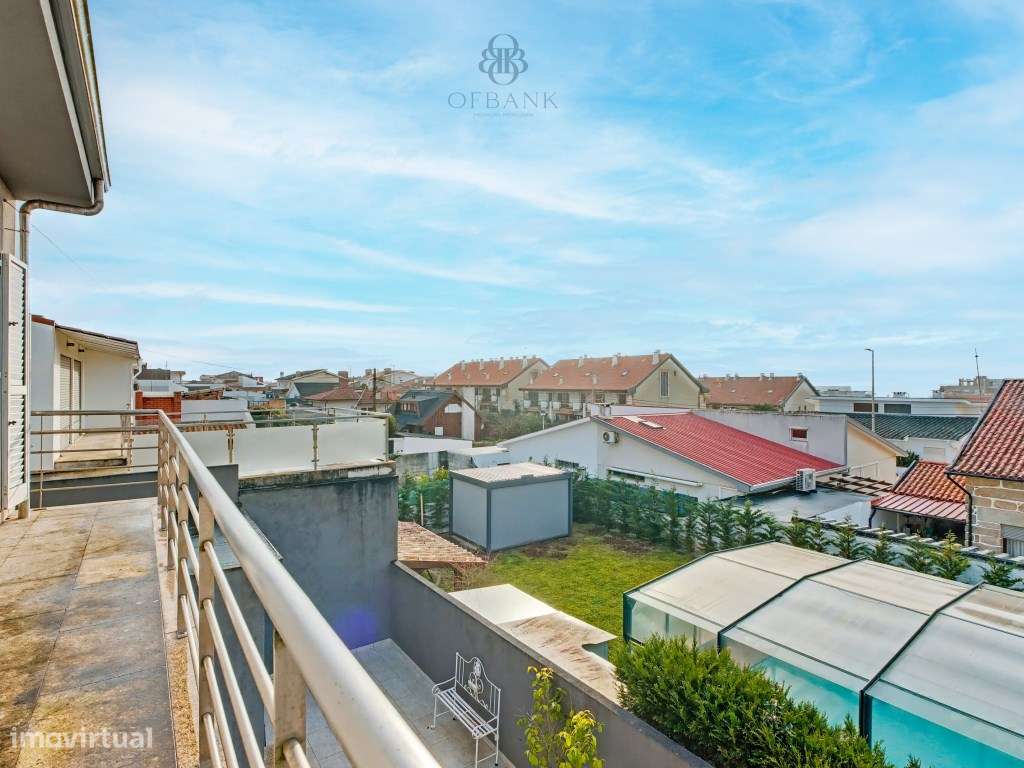 Moradia V3 no Mindelo - Conforto, espaço e eficiência num só lar-24