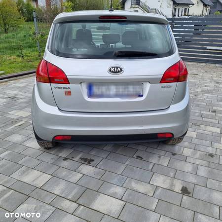 Kia Venga 1.4 CRDi L - 17