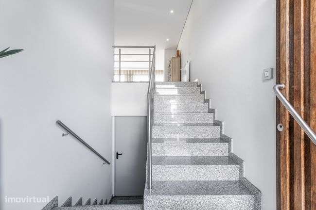Moradia T4 com 2 Suites em Dume - Braga-27