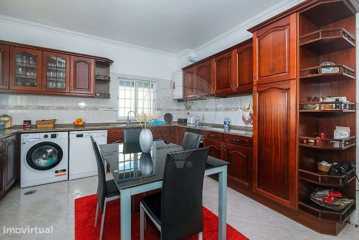 Moradia T4 para venda-21