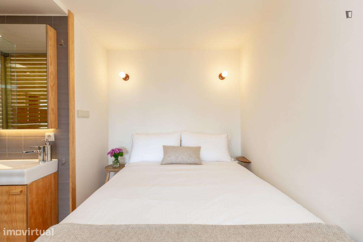 Estúdio - localizado em Miragaia Porto - Grande imagem: 3/10