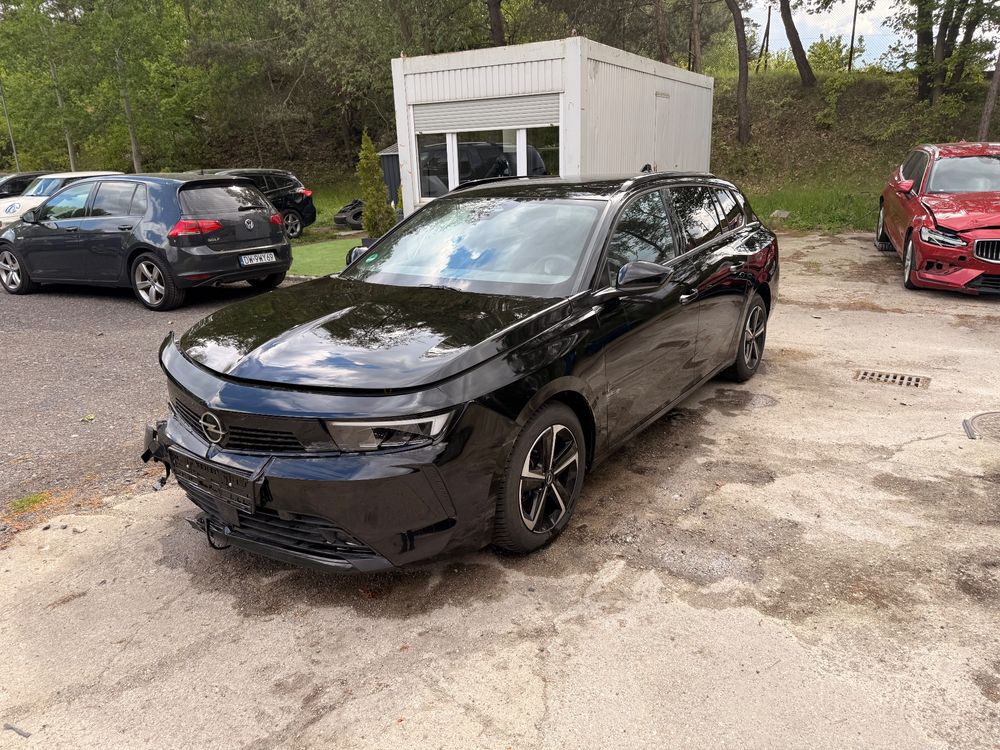 Opel Astra L (2021-) 1.5 Edition 2025