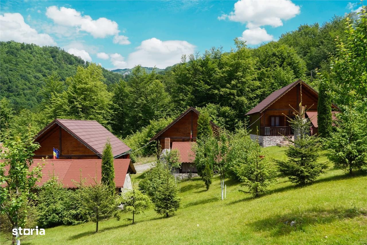 4 cabanute din lemn,Boga,Parc Natural Apuseni,Bihor