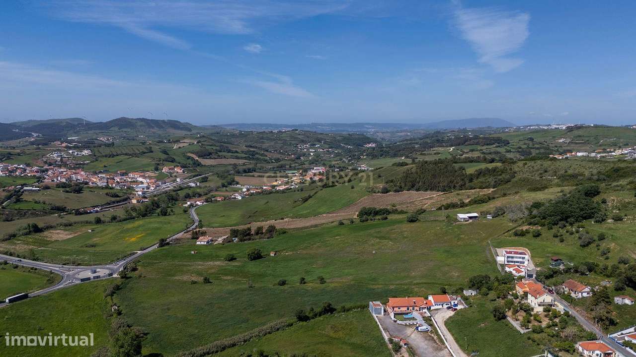 Terreno Urbano em Sapataria, Sobral de Monte Agraço-10