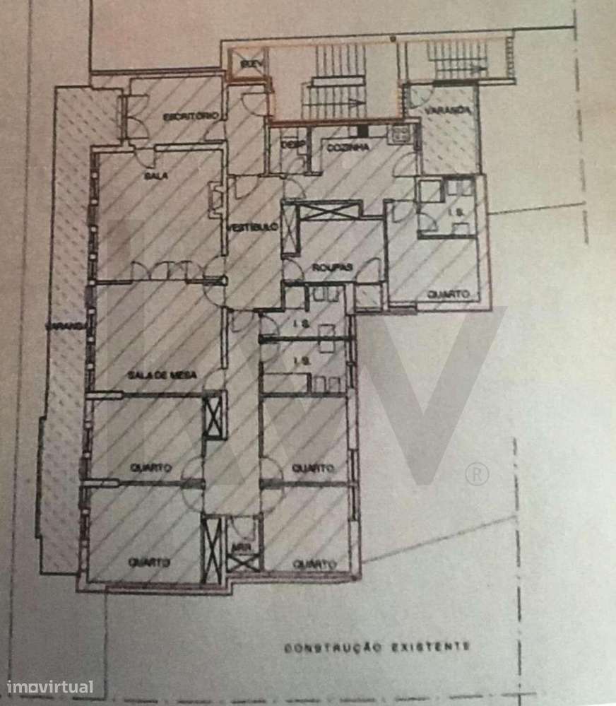 2 Apartamentos T8 + Piso Independente | 3 Garagens | Coimbra-25