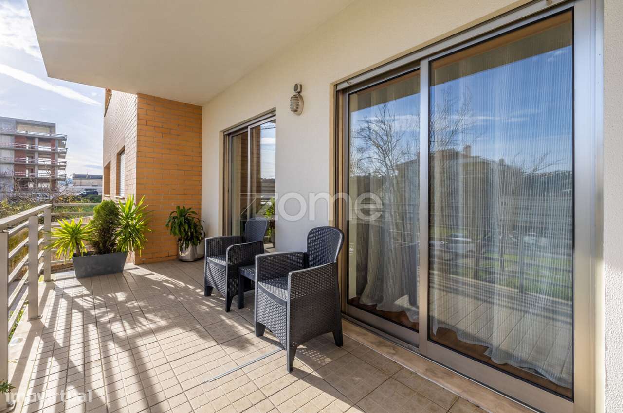 Apartamento T2 no Edifício Eden - Leiria-31