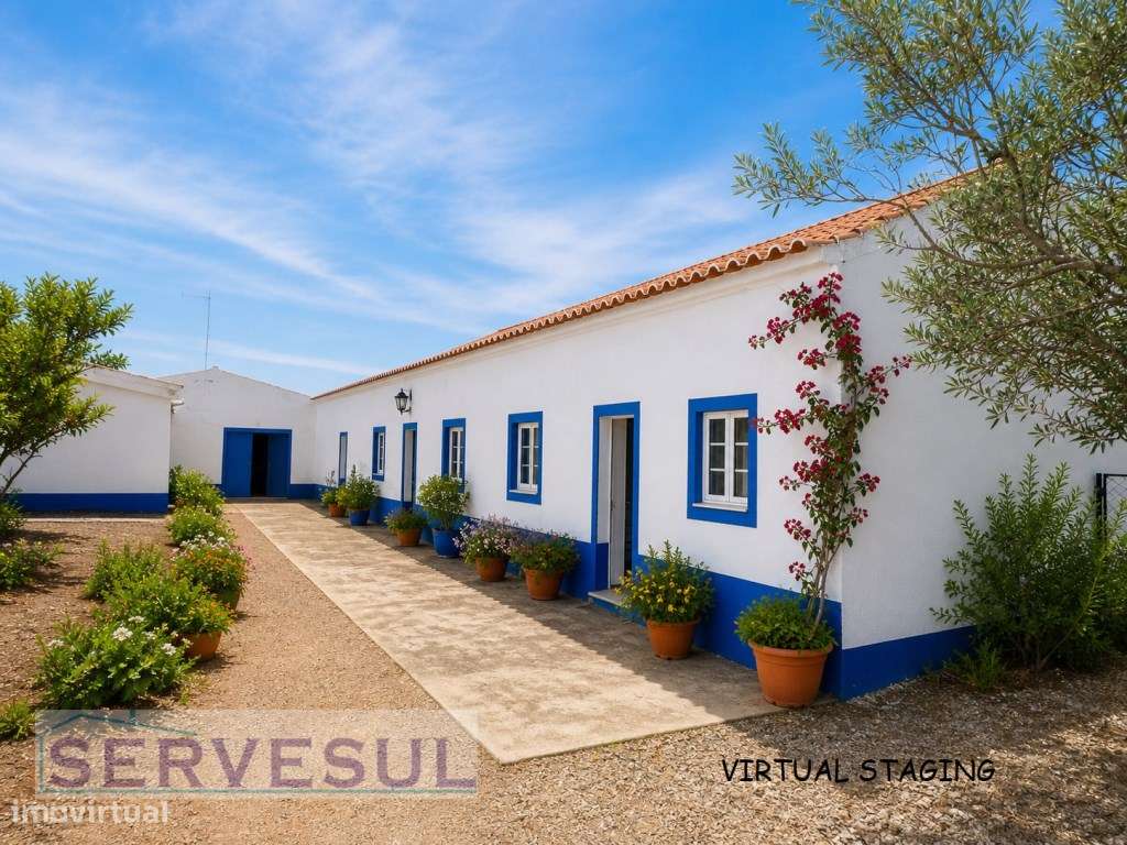 Boa Oportunidade De Investimento Quinta Com Duas Casas Destinadas