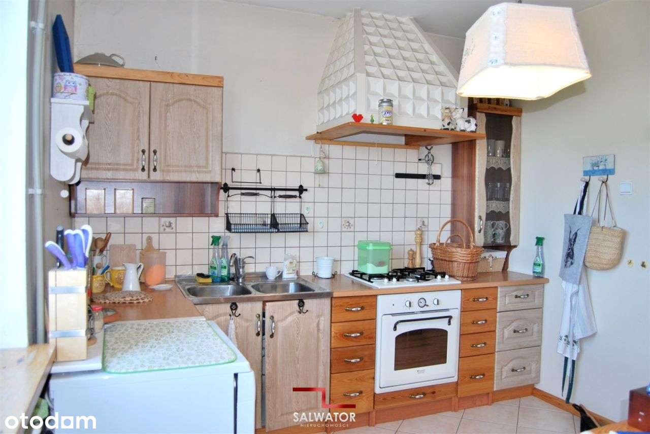 Dom 2 Łazienki 2 Kuchnie 6 Pokoi Garaż-8