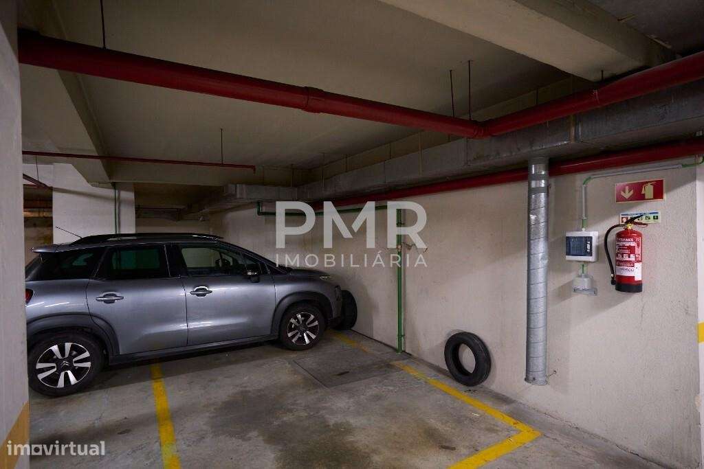 Apartamento T3 no prestigiado Parque dos Príncipes – Telheiras-27