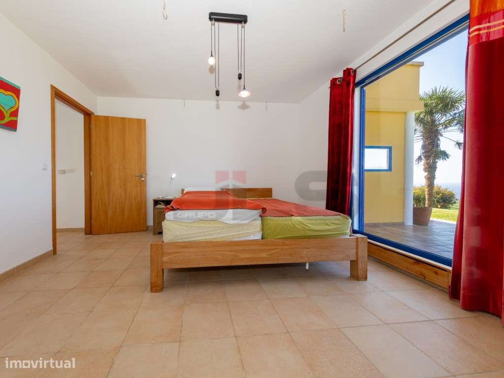 Refúgio Exclusivo com Vista Panorâmica Sobre o Atlântico - Costa Su...-16