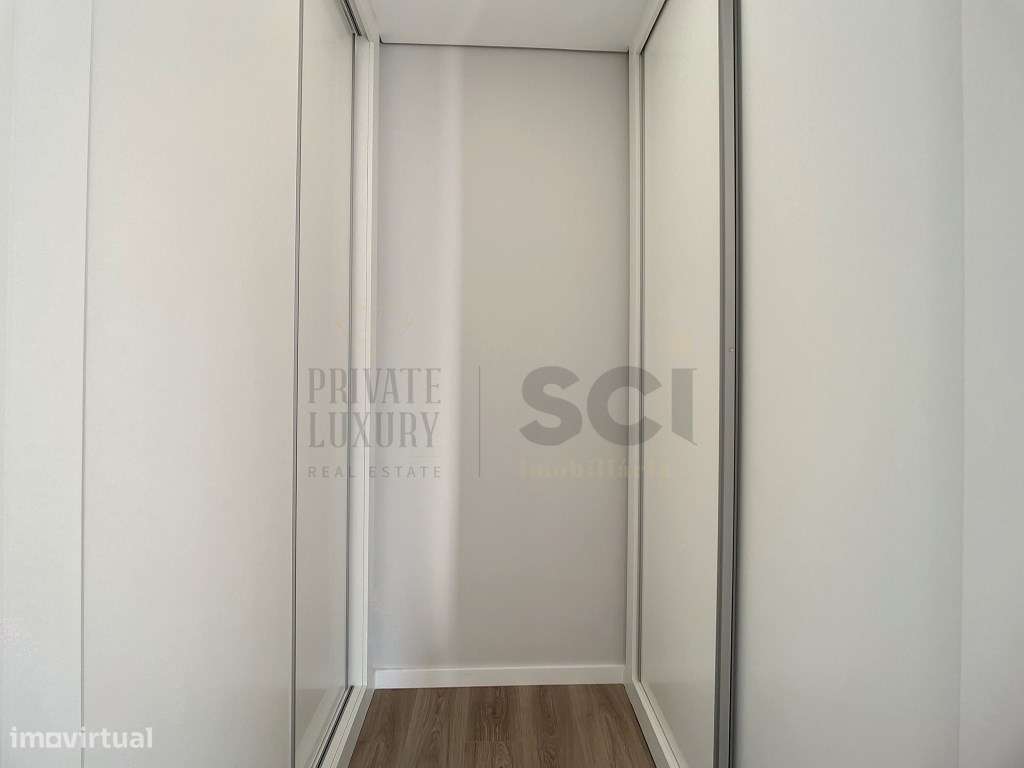 Moradia T3 Independente Térrea em Azeitão Garagem Piscina-42