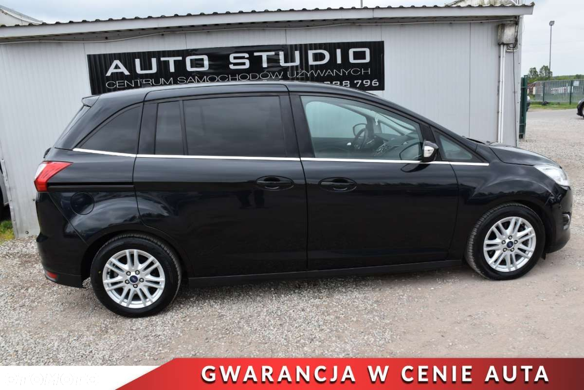 Ford Grand C-MAX - 26