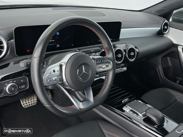 Mercedes-Benz CLA 180 - 23