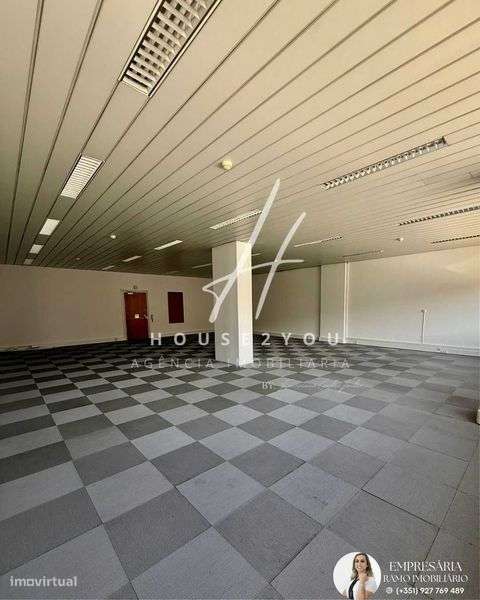 Escritório/Clinica Para Arrendamento em Prior Velho - Grande imagem: 4/12