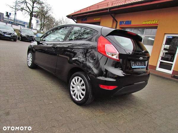 Ford Fiesta - 8