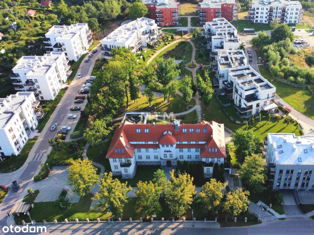 Unikalny penthouse w pięknym pałacu Park Ostrowska