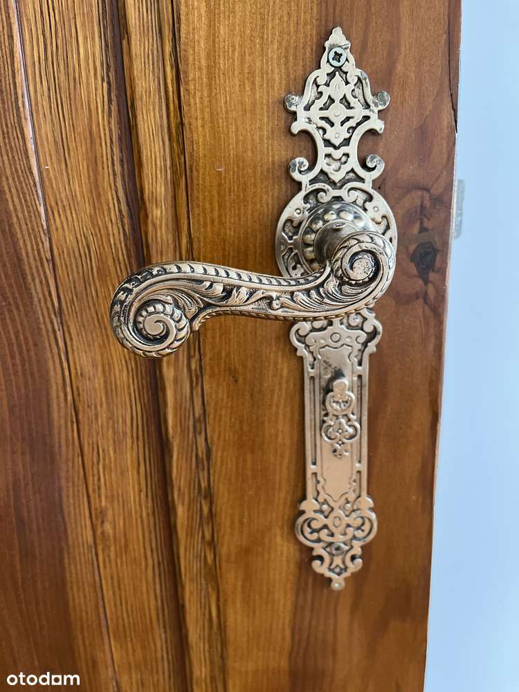 Wyremontowany apartament z tarasem w kamienicy z duszą,top lokalizacja-14