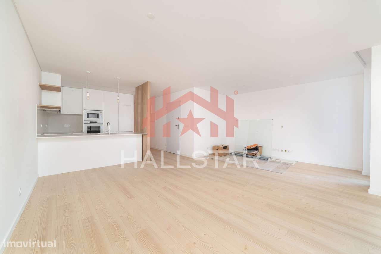 Apartamento T2 / Arrendamento / Piso Radiante / Centro Histórico Leiri - Grande imagem: 5/19