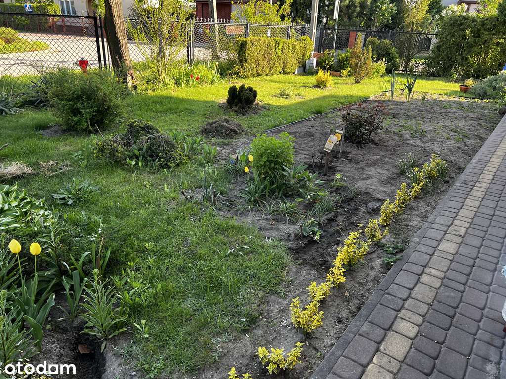 Dom na sprzedaż przy ul. Przyjaźni-10