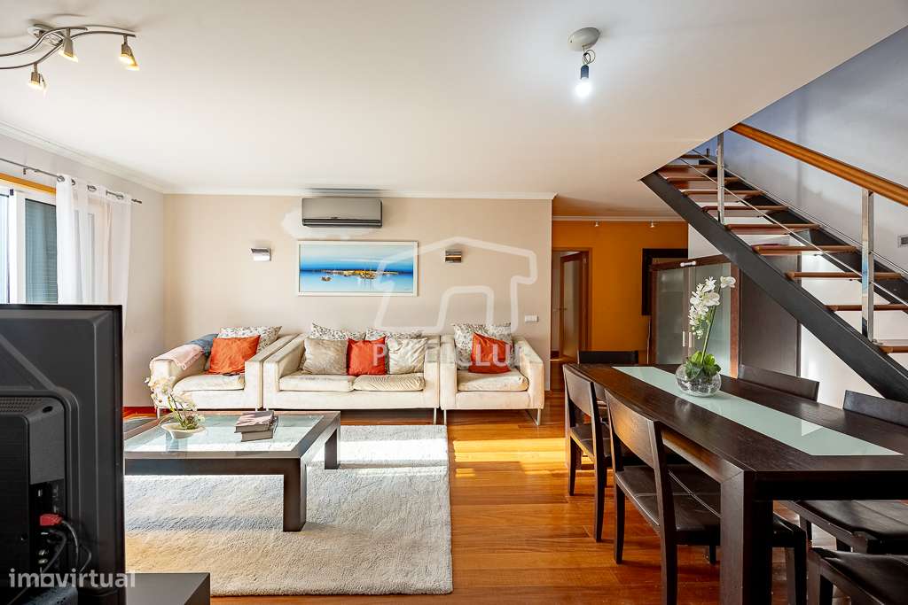 Penthouse T2 + 2 - Caniço - Grande imagem: 4/26