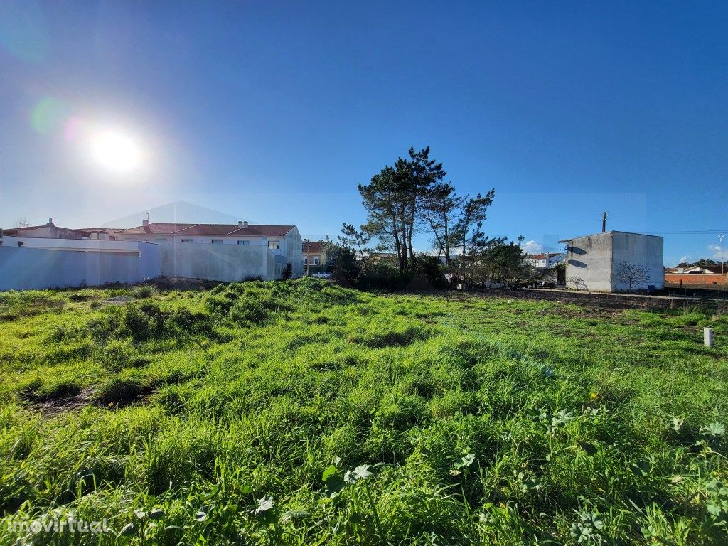 Terreno próximo ás escolas na Gafanha da Nazaré