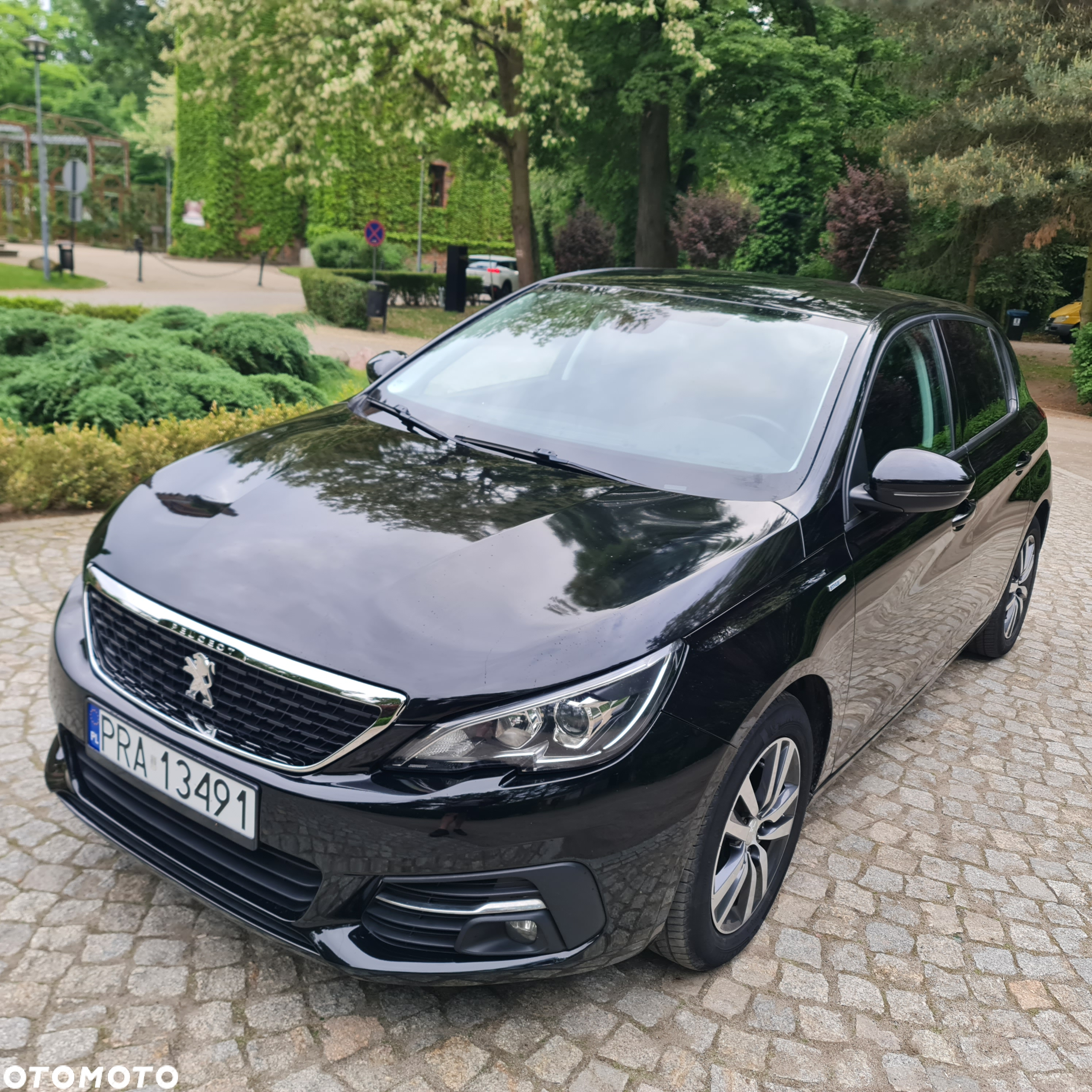 Peugeot 308 1.5 BlueHDi Business Line S&S - 24