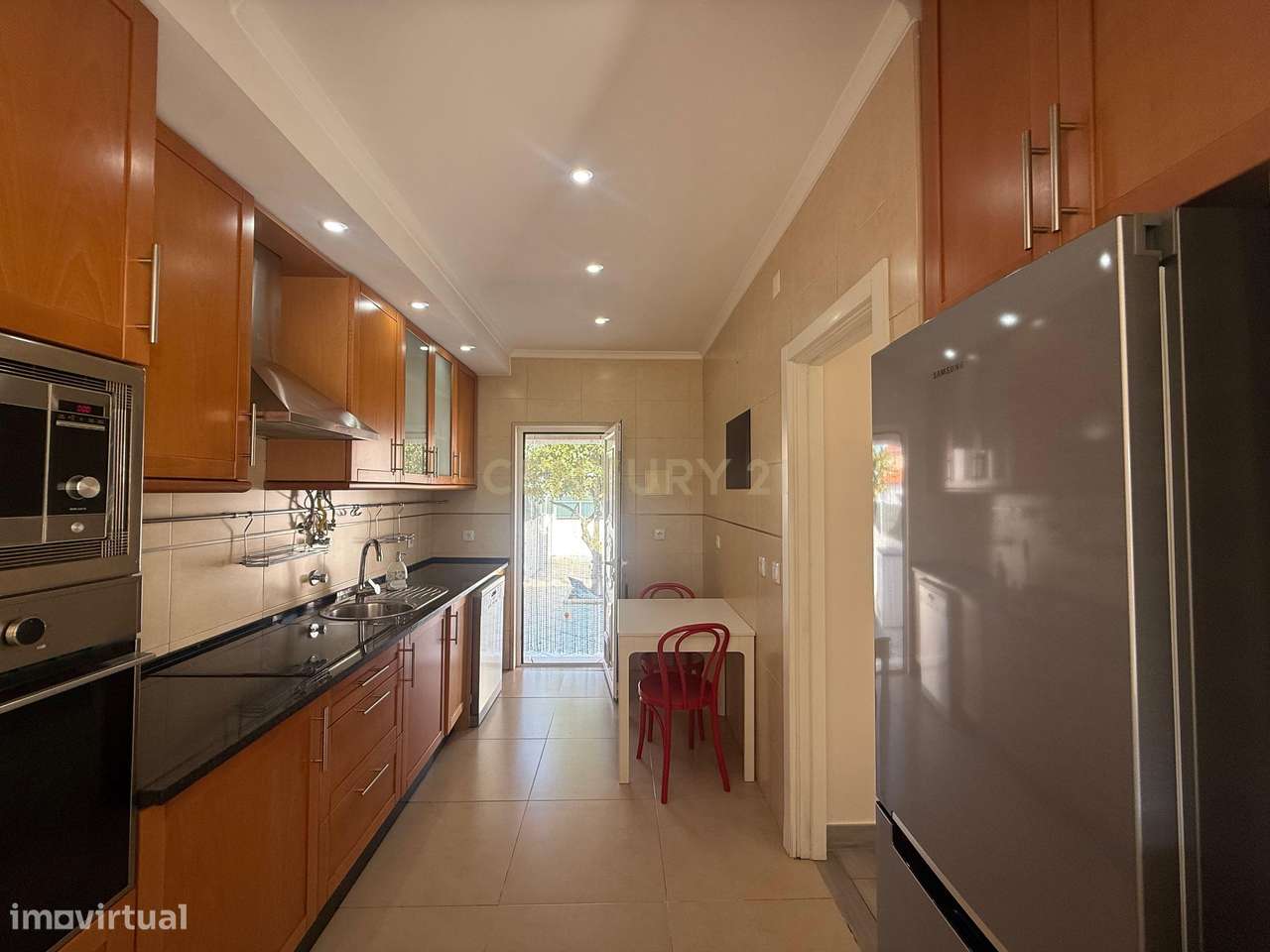 Brejos de Azeitão - Moradia térrea remodelada de 3 assoalhadas com ane - Grande imagem: 4/19