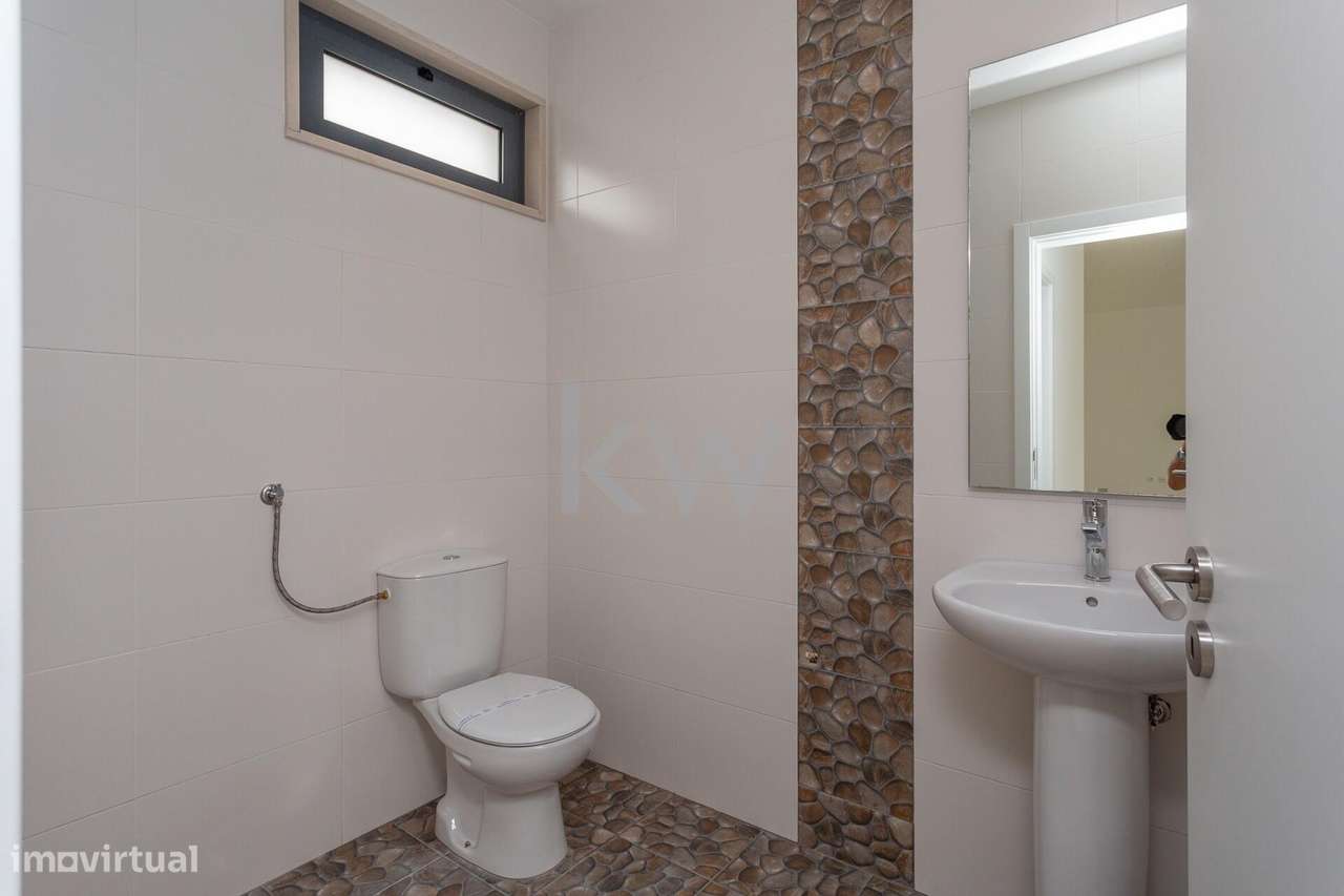 Loja para venda | 185,50 m2 | Carvoeira | Mafra | - Grande imagem: 5/18