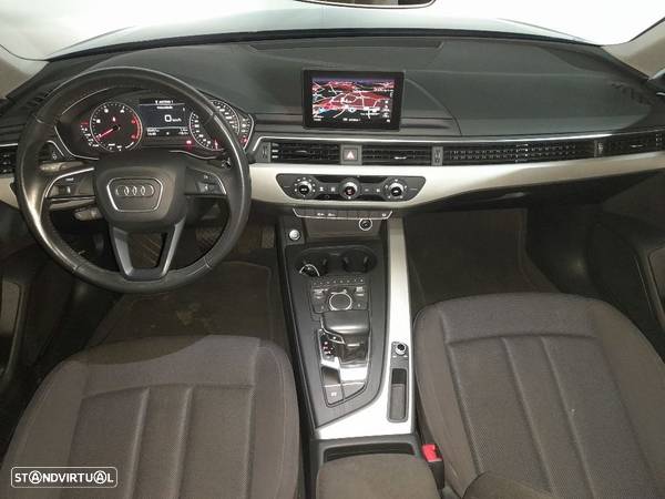 Audi A4 Avant 35 TDI S tronic - 12