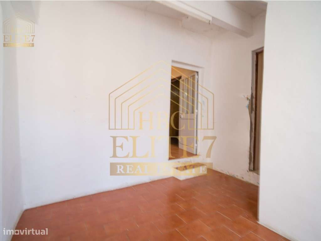 Moradia T3 para Renovar | Vau, Óbidos-18