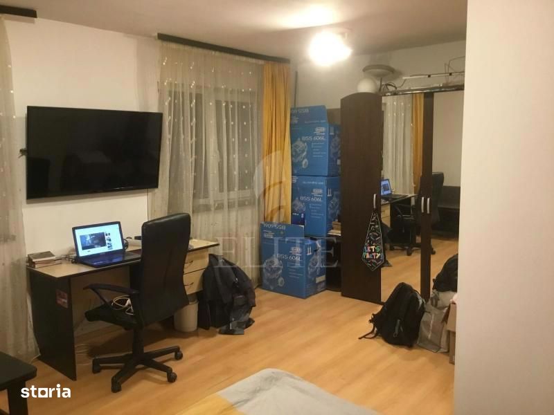 Apartament 4 camere în zona MEHEDINTI