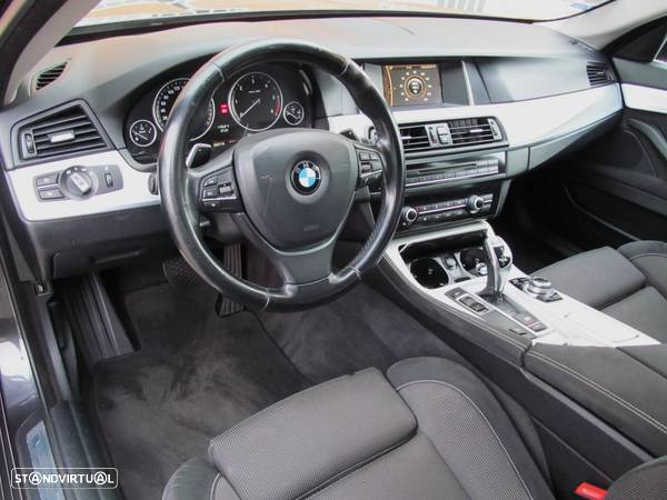 BMW 525 d Pack M Auto - 19