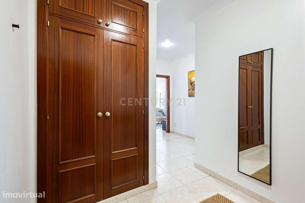 T2 com Garagem e Arrecadação – ÚNICO EM RIO MAIOR - Grande imagem: 3/32