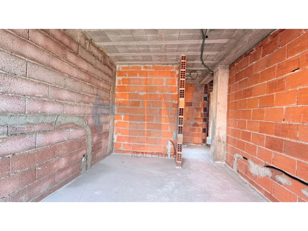 Moradia T4 em Construção - Fânzeres, Gondomar-15