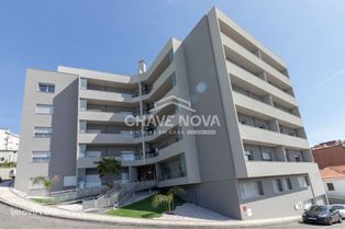 Apartamento T3 Semi Novo no centro de Oliveira de Azeméis
