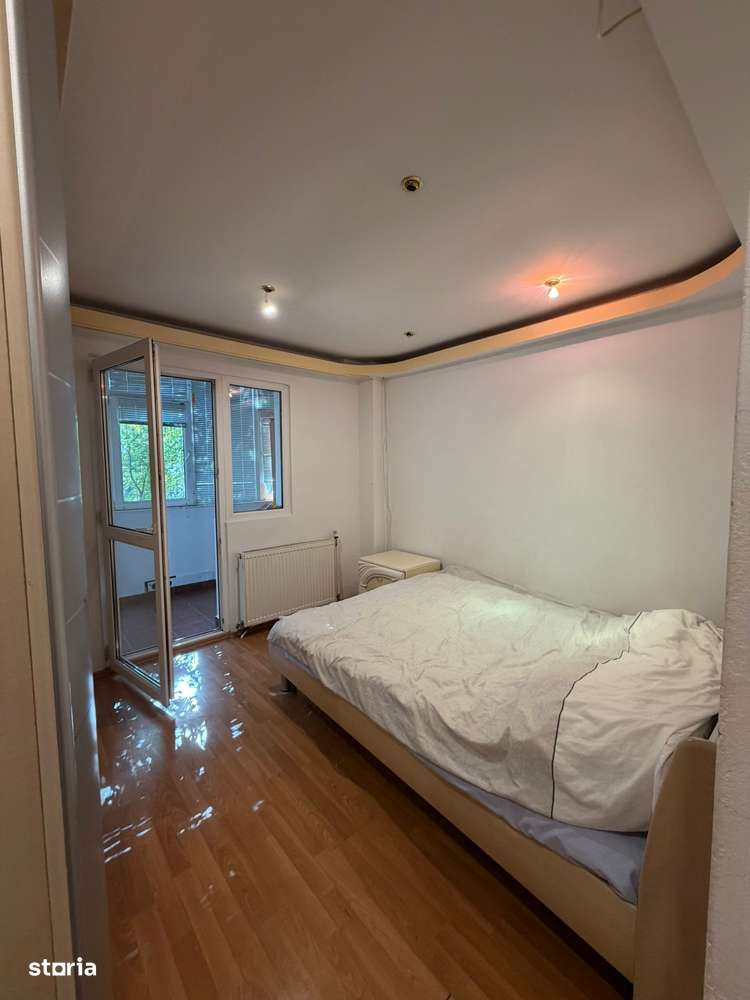 Vand 3 Camere Decomandat Parter-7