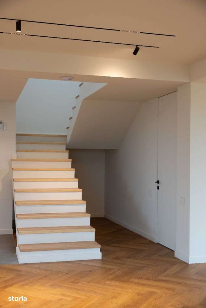 Casă de vanzare in Cartierul Primaverii-3