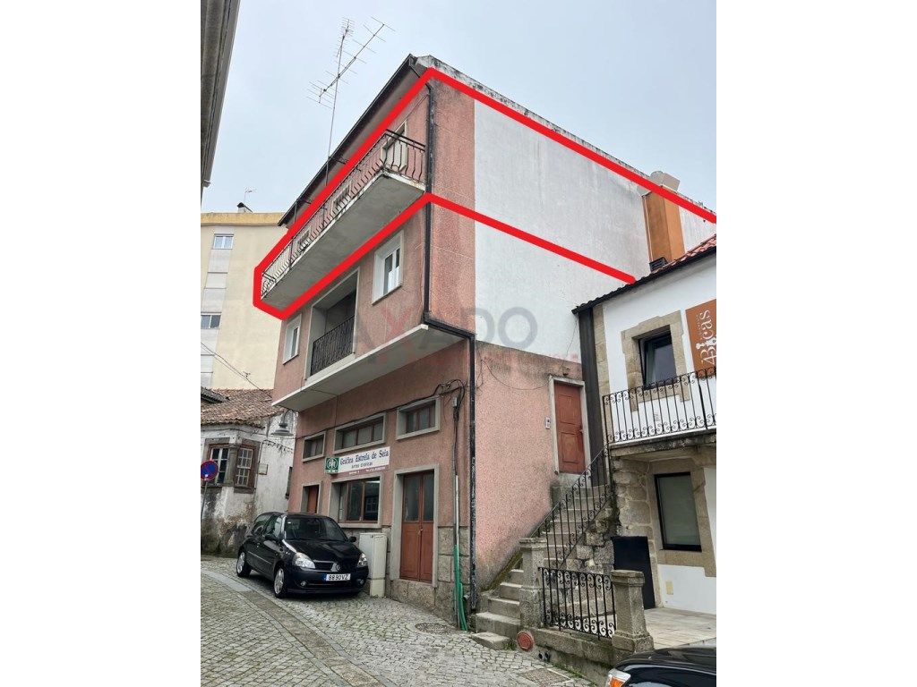 Apartamento T3 à venda em Seia