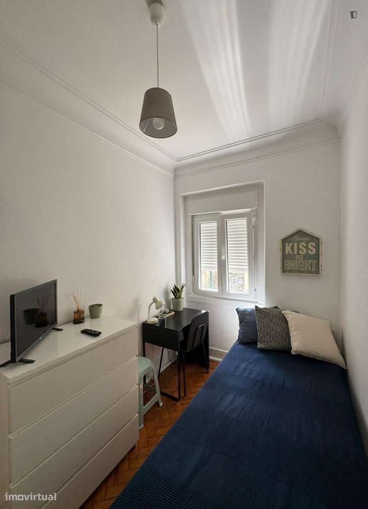 Quarto - localizado em Lisbon - Grande imagem: 3/10