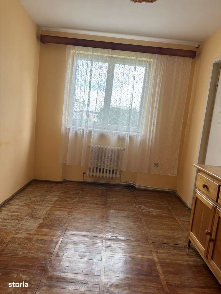 Apartament de vanzare,3 camere-1