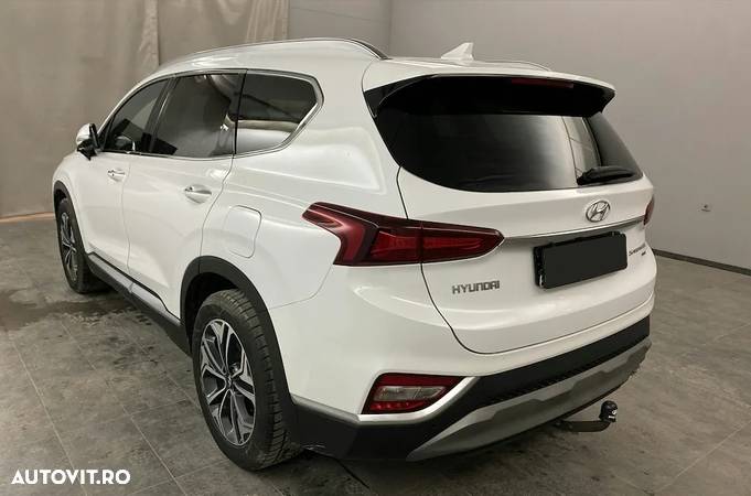 Hyundai Santa Fe 2.2 CRDi 4WD Automatik Premium - 3