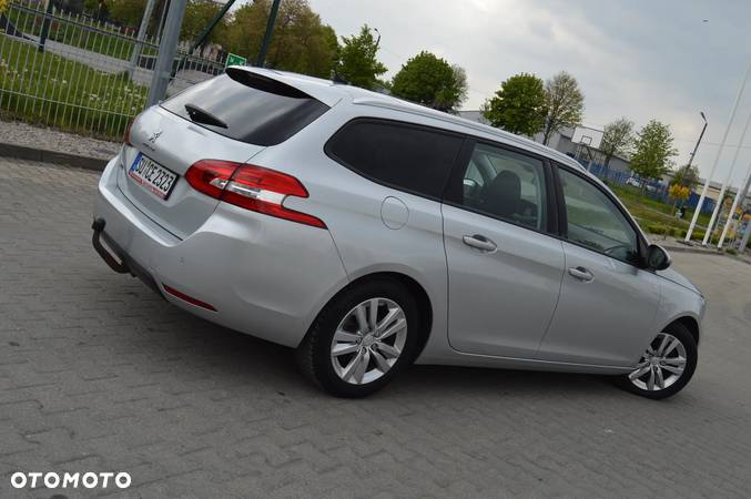 Peugeot 308 SW 1.6 BlueHDi Business Line S&S - 26