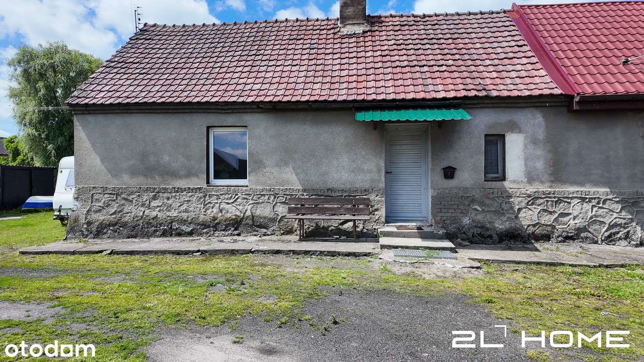 DOM NA SPRZEDAŻ W MIEJSCOWOŚCI ŁUSZKOWO