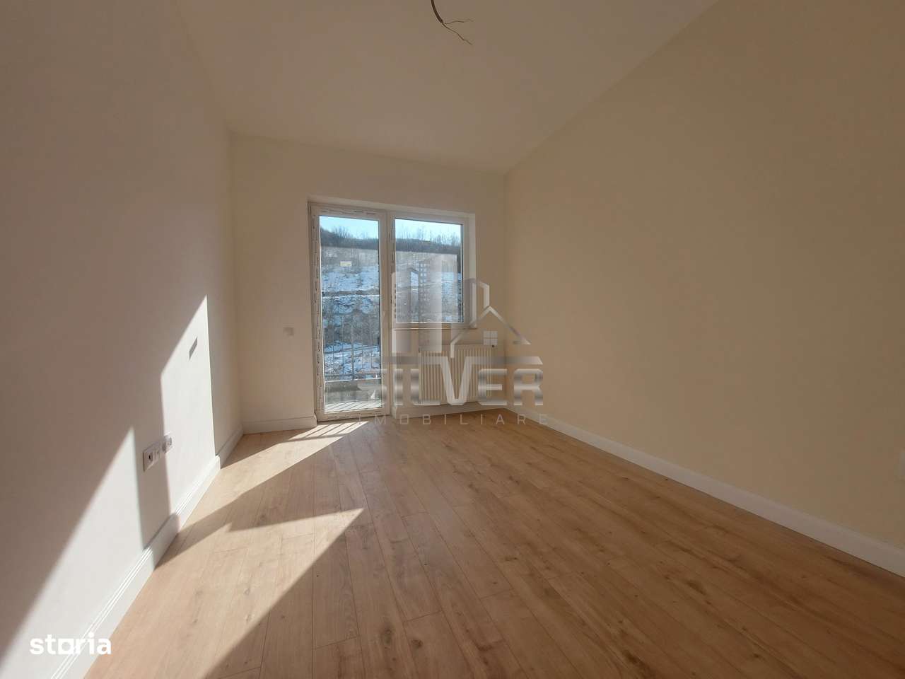 Apartament cu 3 camere finisat modern! - Imagine principală: 4/7