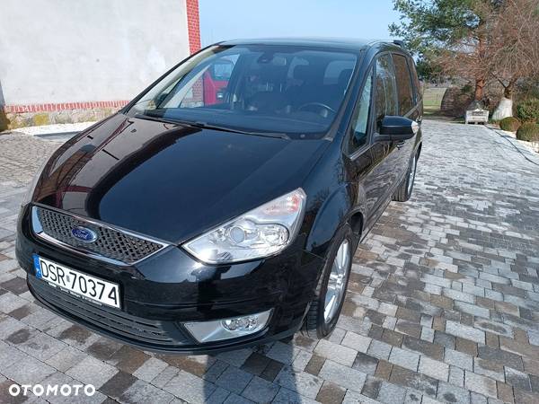 Ford Galaxy - 1